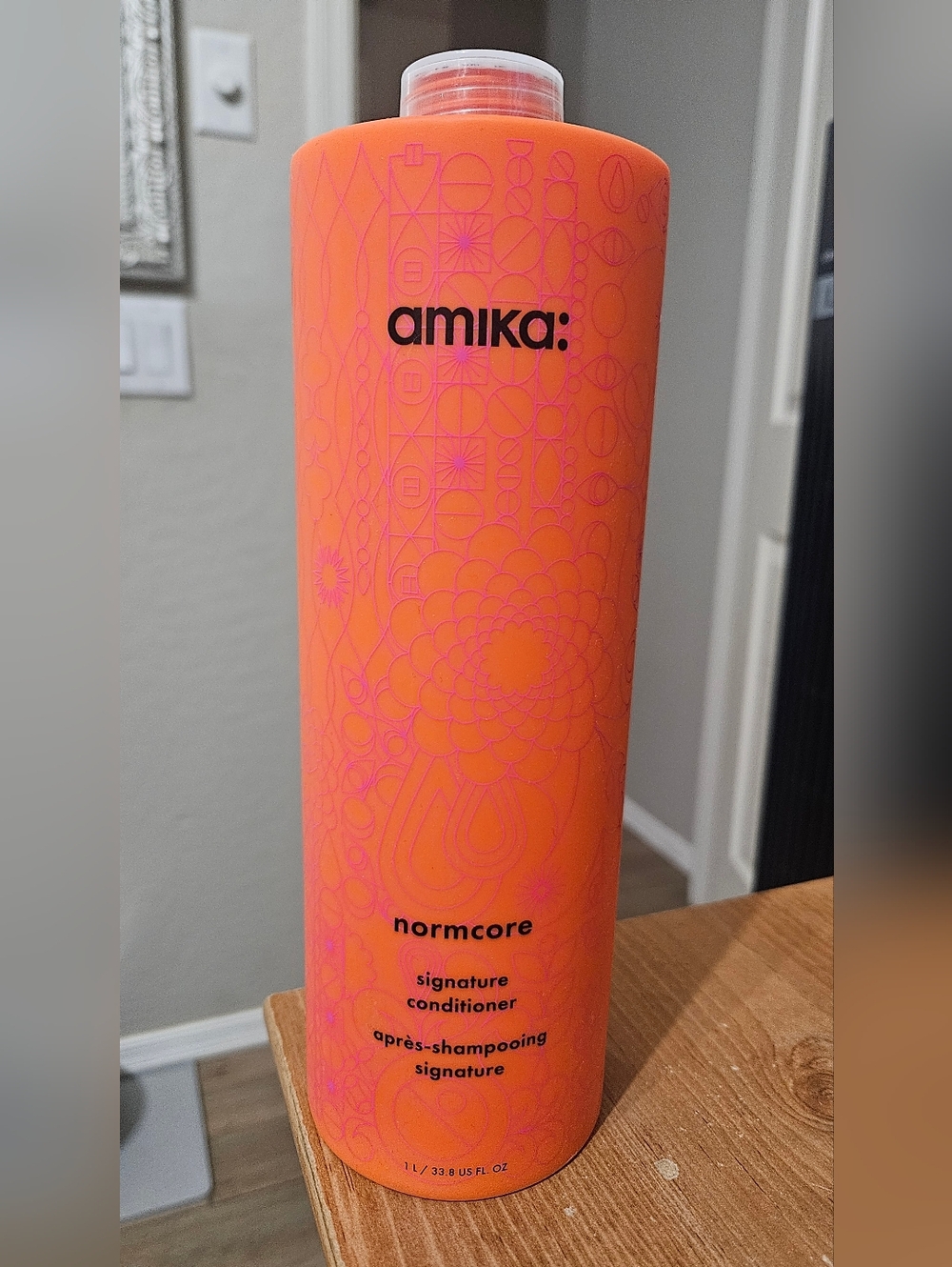 Amika Signature Normcore Conditioner 1 Liter Sealed